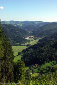 Blick vom Frauensteigfelsen nach Buchenbach