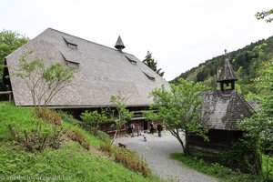 Hippenseppenhof und Hofkapelle aus dem Jostal