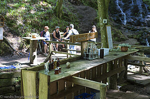 Schnäpsle-Paradies Holchenwasserfall