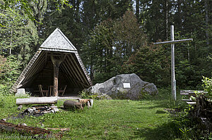 Schutzhütte beim Bernauer Kreuz