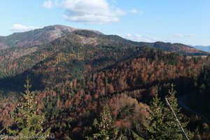 Ausblick zum Hohen Kelch, zum Stuhlskopf und zum Belchen