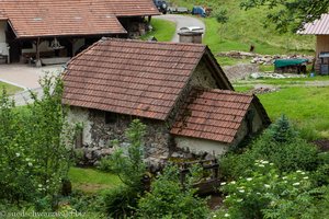 Nebengebäude des Schwanenhofs bei Simonswald