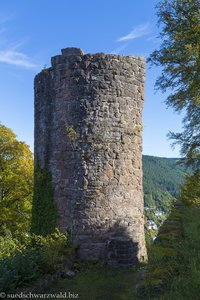 Wehrturm der Burgruine Hohenschramberg