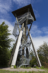 Treppenführung am Hasenhornturm
