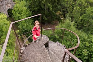 Aufgang auf den südlichen Bergfried der Burg Roggenbach