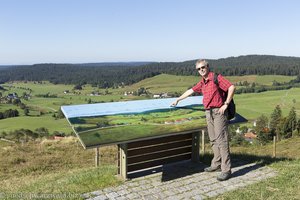 Alpenpanoramatafel beim Ibacher Friedenskreuz