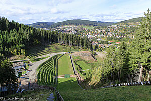 Blick über den Landebereich der Hochfirstschanze