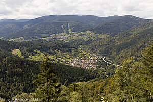 Ausblick von der Hohen Schaar über das Murgtal