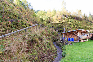 Nebenwanderweg im Färbeweg