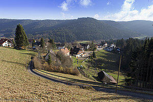 Aussicht vom Panoramasteig über Huzenbach