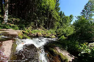 die erste kleine Kaskade oberhalb der Alb-Wasserfälle