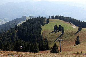 Aussicht vom Belchen zum Aiternbachtal