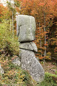 Felsengruppe am Yacher Höhenweg