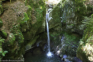 Haselbachwasserfall bzw. Teufelsloch bei Weilheim