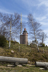 Sicht zum Aussichtsturm au dem Merkurberg